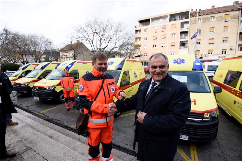 Splitsko-dalmatinski Zavod za hitnu medicinu dobio šest novih vozila