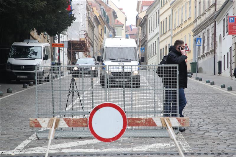 Prosvjednici protiv Vučićeva dolaska ne mogu na Trg sv. Marka, skup će biti na Trgu bana Jelačića