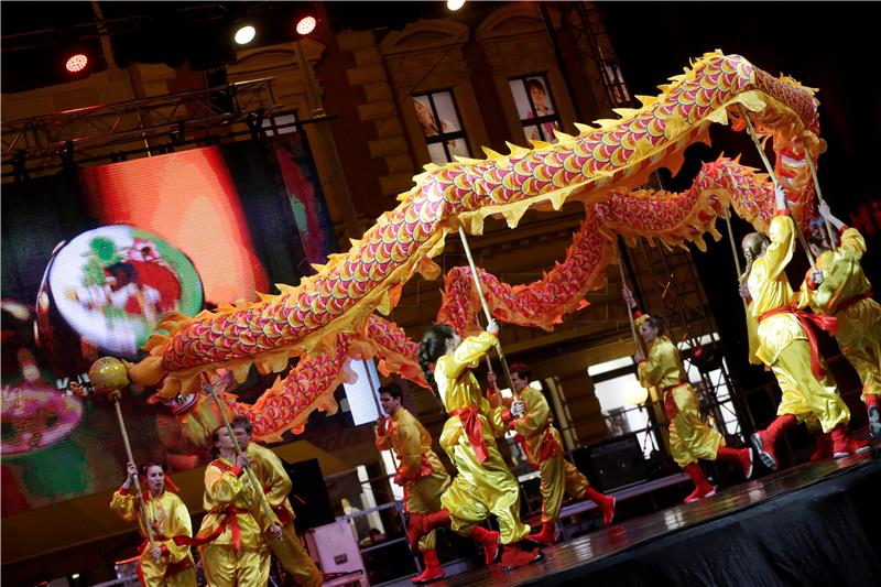 Zagreb marks Chinese New Year with "EU-China Light Bridge" project