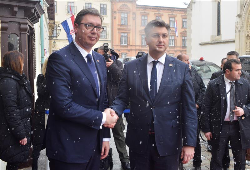 Plenković razgovarao s Vučićem