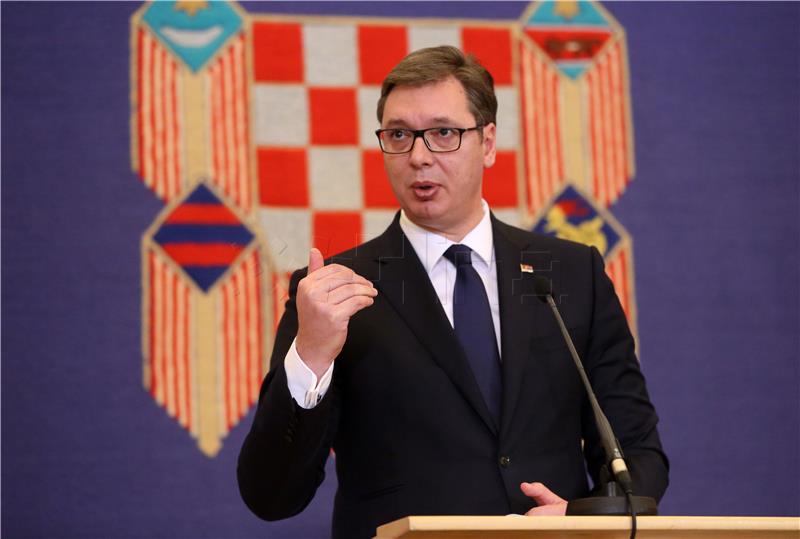 Vucic gives ironic remark on war veterans', widows' protest 