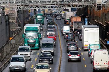 GERMANY TRAFFIC CONSTRUCTION