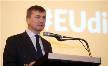 Andrus Ansip u Saboru zamolio nastavak podrške razvoju jedinstvenog digitalnog tržišta