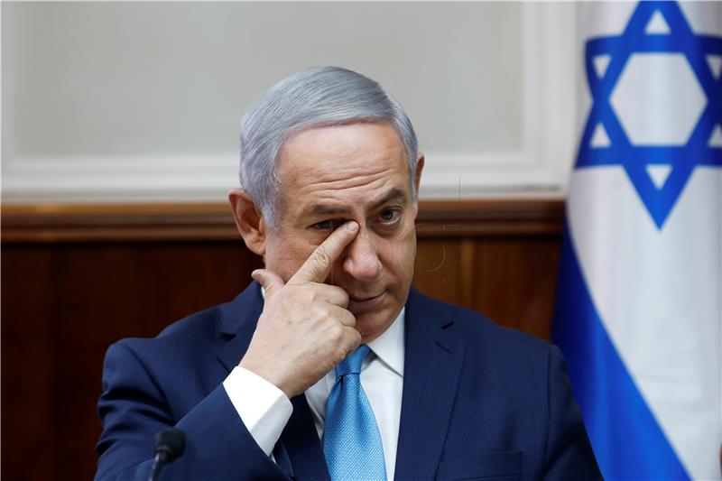 Izraelski mediji: Netanyahu bi mogao biti optužen zbog korupcije