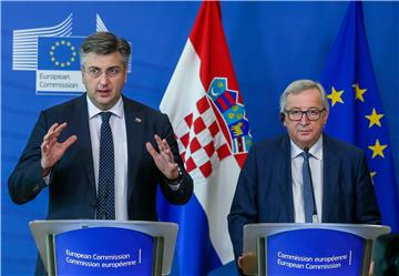 Juncker nahvalio Hrvatsku i kaže da je već sada spremna za predsjedanje EU-om