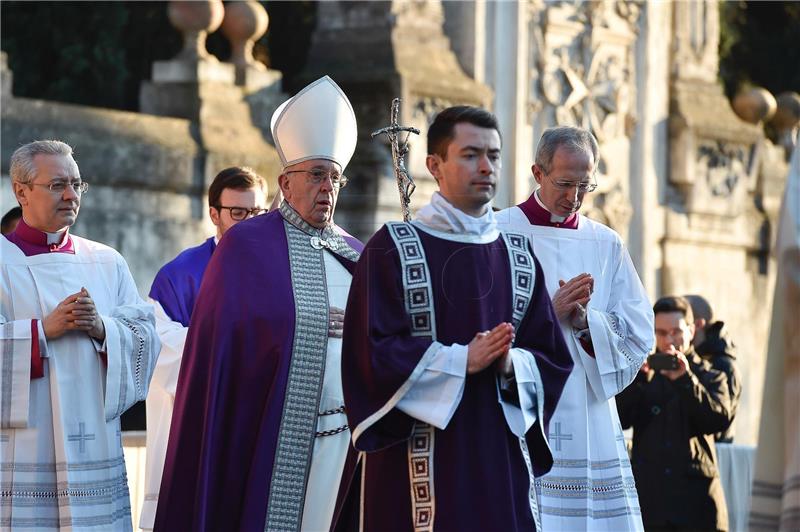 ITALY POPE FRANCIS RETREAT