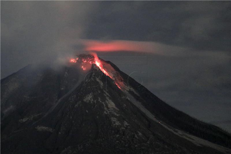 Ponovo eruptirao vulkan Sinabung u Indoneziji