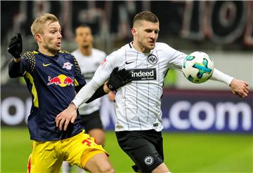 Eintracht - RB Leipzig 2-1, asistencija Rebića, prosvjed navijača