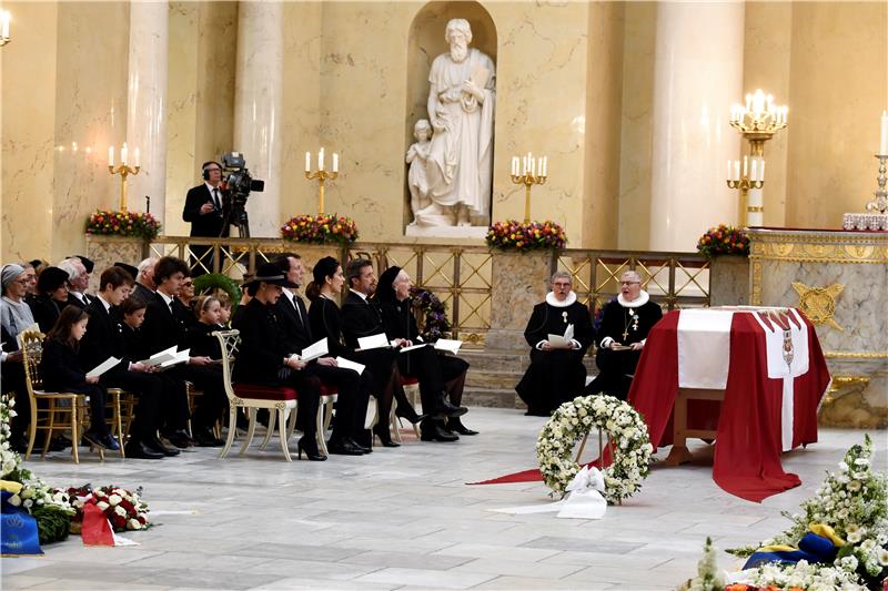 DENMARK ROYALS PRINCE HENRIK