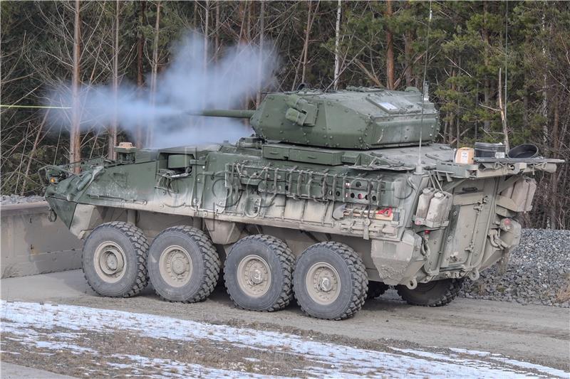 US Army presents new tank Stryker with 30mm cannon