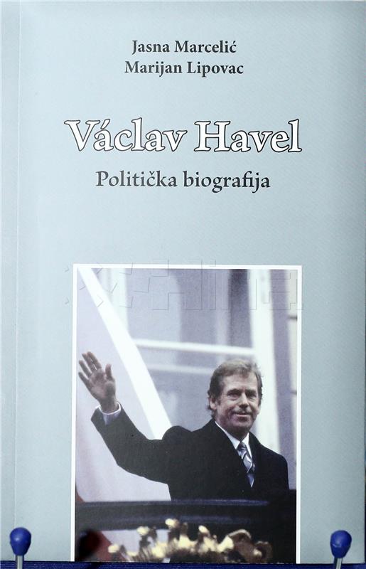 Predstavljena je knjiga "Politička biografija Vaclava Havela"