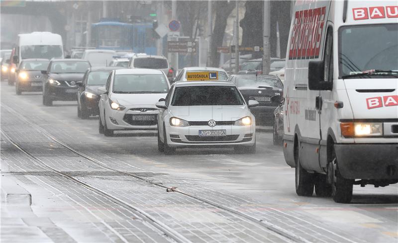 Val hladnoće zahvatio Hrvatsku