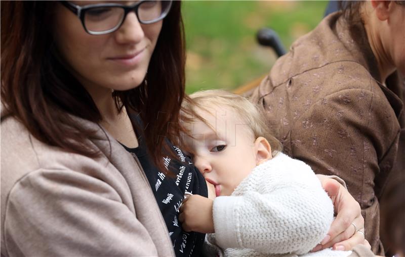 Majčinstvo utječe na skraćenje telomera i ubrzano starenje stanica 