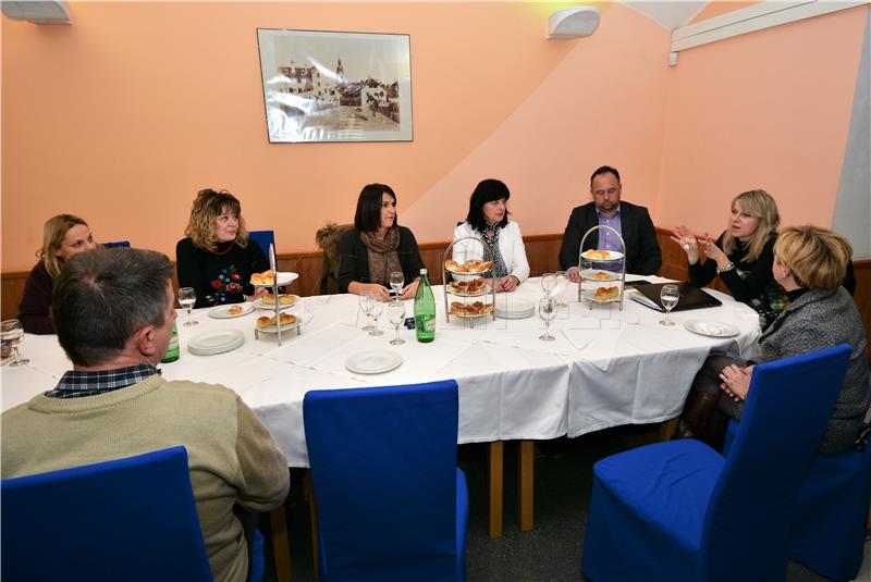 Zbog snježnog nevremena ne radi niz osnovnih i srednjih škola