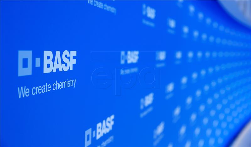 Njemački BASF sa snažnom dobiti u 2017. zahvaljujući globalnom oporavku