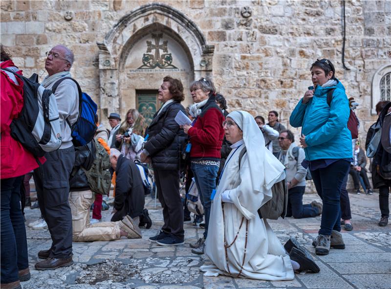 MIDEAST ISRAEL CHURCH OF THE HOLY SEPULCHER