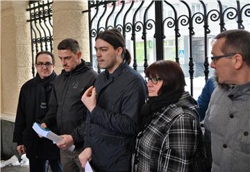 Konferencija za medije Živog zida