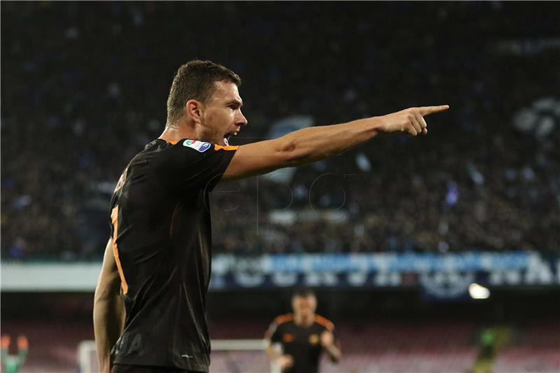 Italija: Napoli - Roma 2-4, dva pogotka Džeke