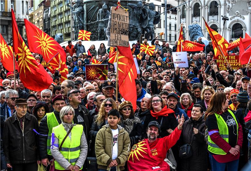 Makedonci prosvjeduju protiv moguće promjene naziva države