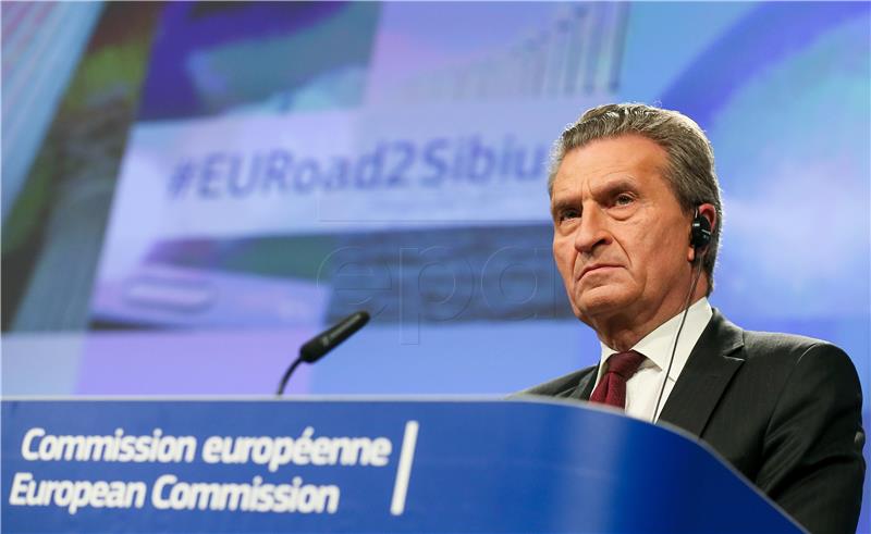 Commissioner Oettinger to arrive in Zagreb on Thursday for talks with Croatian officials