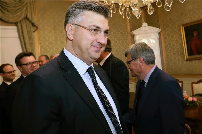 Premijer Plenković primio predstavnike Viteškog alkarskog društva Sinj