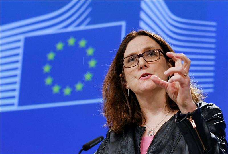 Malmstroem traži da se EU isključi iz Trumpovih carina na čelik i aluminij