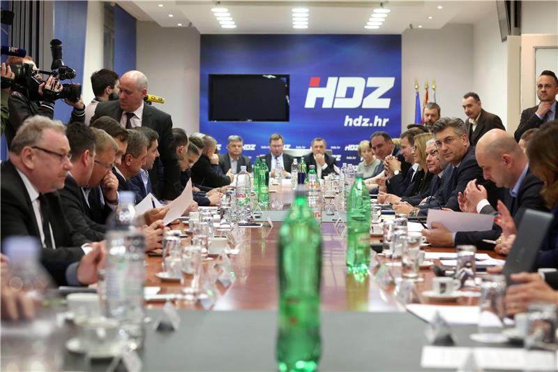 Sjednice Predsjedništva i Nacionalnog vijeća HDZ-a