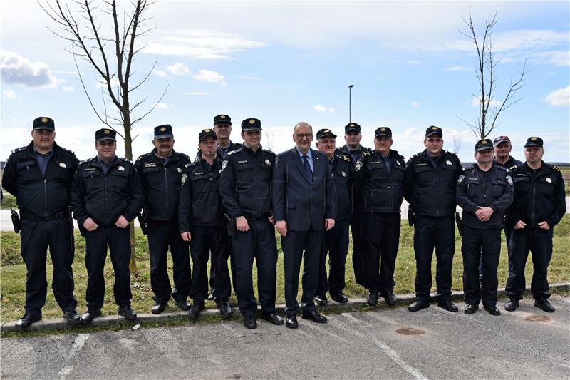 Svečano preuzimanje novog objekta Policijske postaje Otok