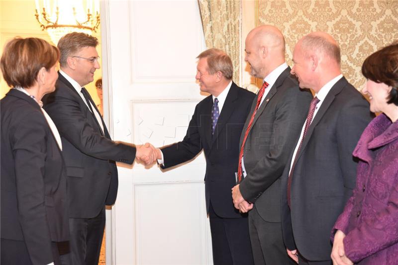 PM meets Wallenberg Foundation vice-president to discuss digital transformation of Croatian economy