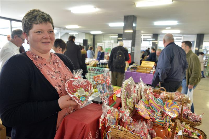 Sedamnaesti sajam Proizvodi hrvatskog sela