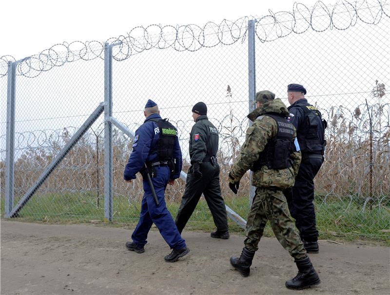 Strah od migranata potiče Orbanove birače u ruralnoj Mađarskoj