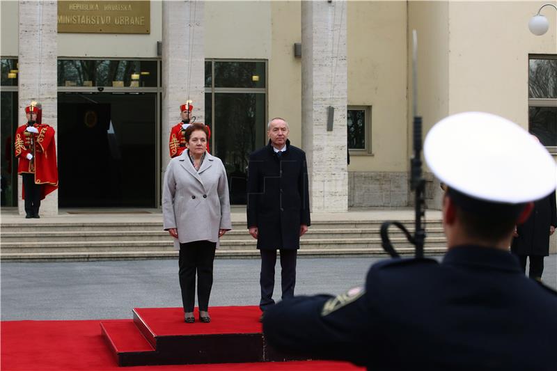 Ministrica obrane Bosne i Hercegovine u posjetu RH