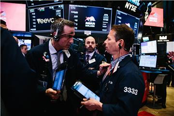 SVJETSKA TRŽIŠTA: Wall Street pod pritiskom straha od trgovinskog rata