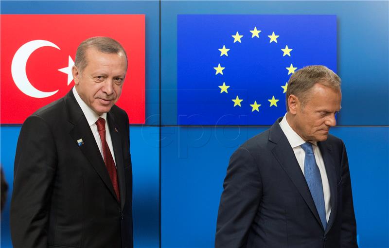 EU u razgovoru s Erdoganom nije postigao sporazum 