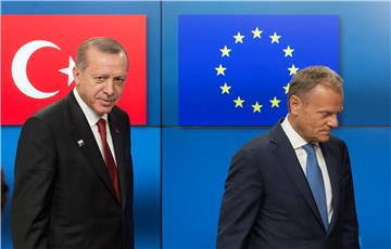 EU u razgovoru s Erdoganom nije postigao sporazum 