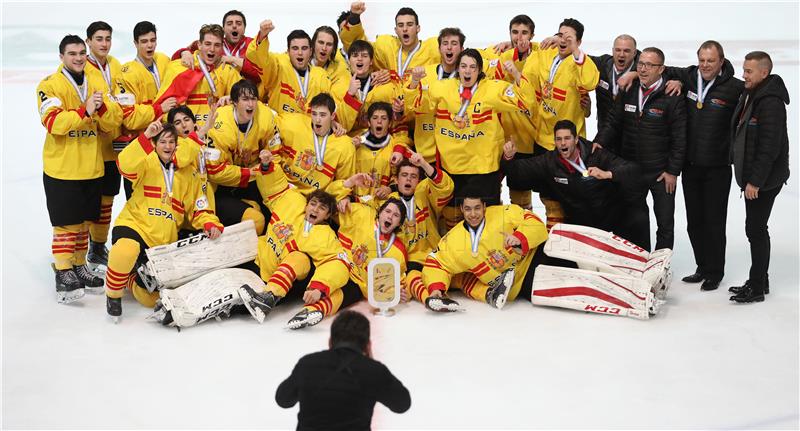 IIHF U18 Svjetsko prvenstvo u hokeju na ledu: Hrvatska - Španjolska