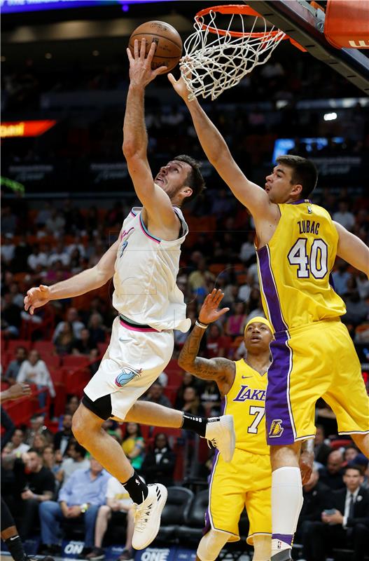 NBA: Zubac zabio 16 u porazu Lakersa, James srušio Jordanov rekord