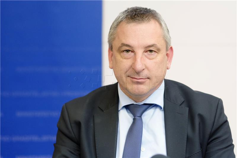 Štromar: HNS daje snažnu podršku ministrici Divjak, nema razloga za izlazak iz Vlade  