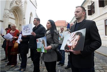 Tiskovna konferencija Inicijative Roditelji protiv institucionalizacije pedofilije