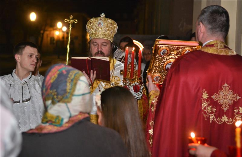 Uz pozdrav Hristos vaskrse pravoslavni vjernici Gornjokarlovačke eparhije slave Uskrs