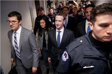 Zuckerberg priznao da Facebook nije dovoljno zaštitio osobne podatke korisnika