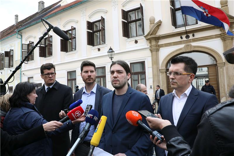 Konferencija za medije Živog zida