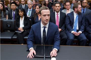 Zuckerberg smatra kako je regulacija interneta neizbježna