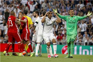 Bayern i Real po sedmi put u polufinalu Lige ili Kupa prvaka, Bavarci vode 4-2