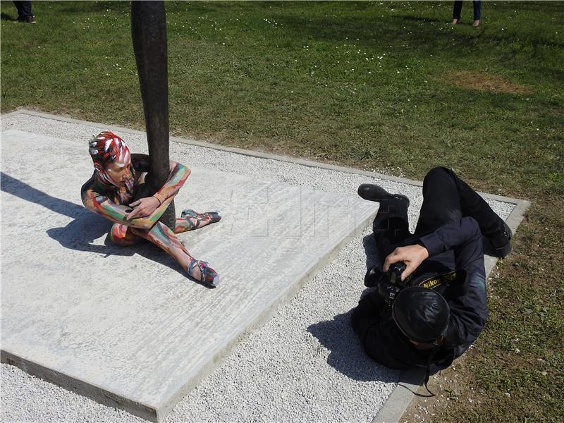 Postavljena skulptura autora Stephana Lupina u Varaždinu