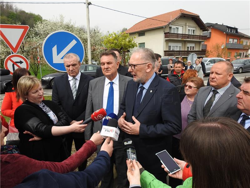 Ministar Božinović obišao obnovljenu dionicu županijske ceste kod Varaždina