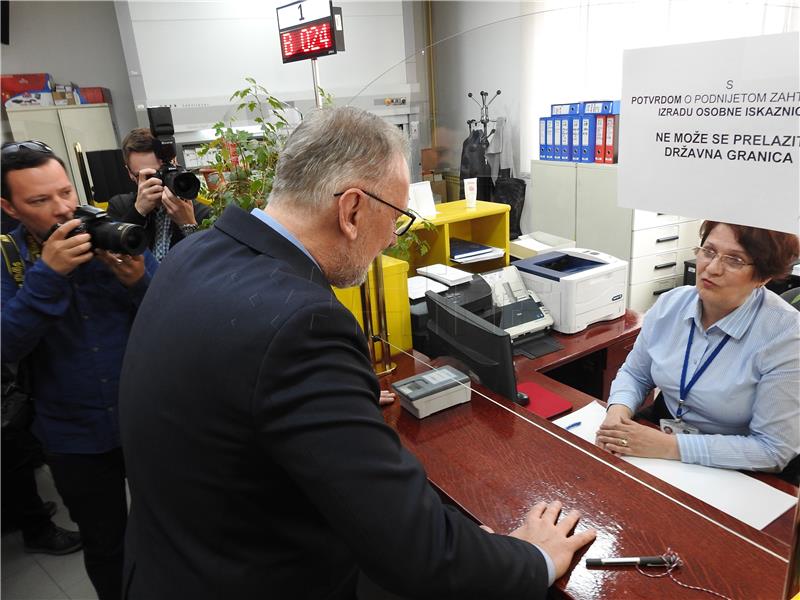 Ministar Božinović obišao obnovljenu dionicu županijske ceste kod Varaždina