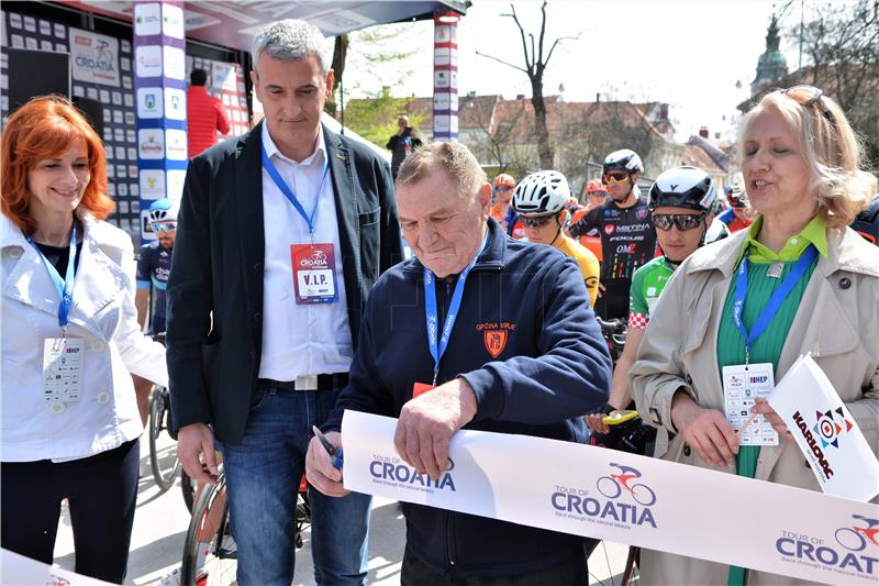 Start druge etape biciklističke utrke "Tour of Croatia", Karlovac - Zadar