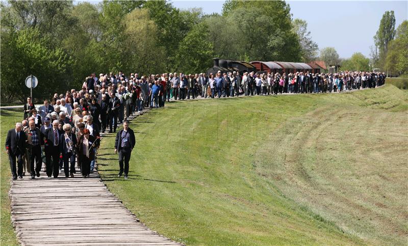 Komemoracija u Jasenovcu 