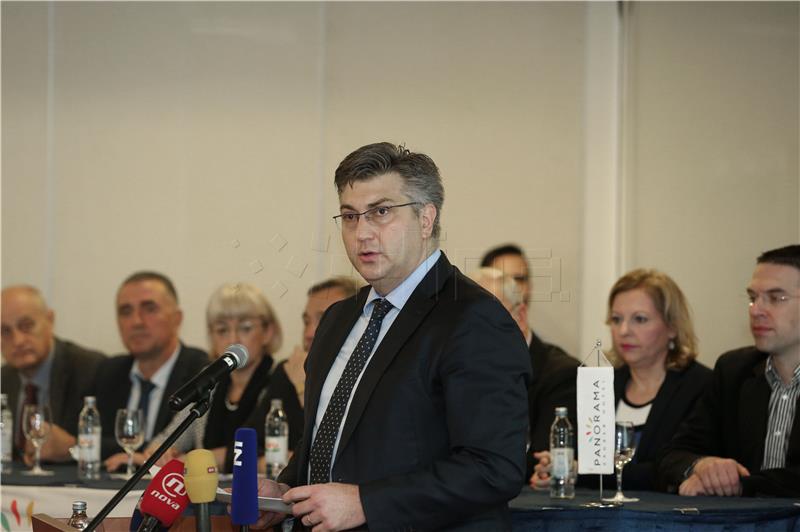 Plenkovic: Vulin attending Jasenovac commemoration not a good solution